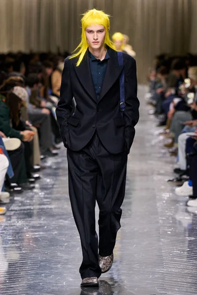 Look 36